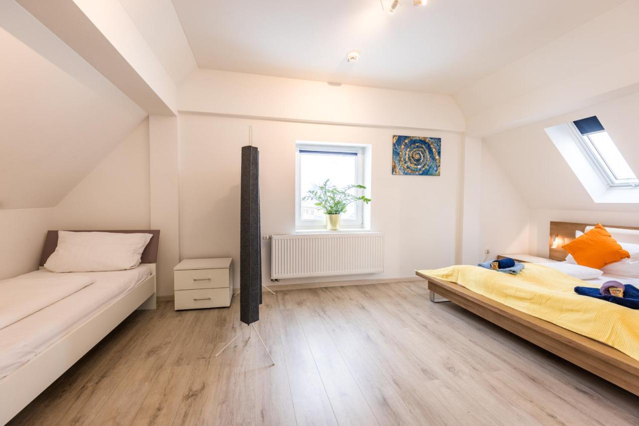 Arbio I Cozy Apartments Augsburg-Lechhausen Exterior foto